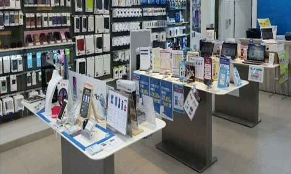 Mobile phone dealers, retailers to protest today