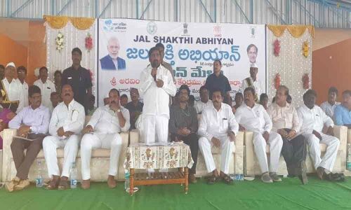 Minister urges people to plant more saplings