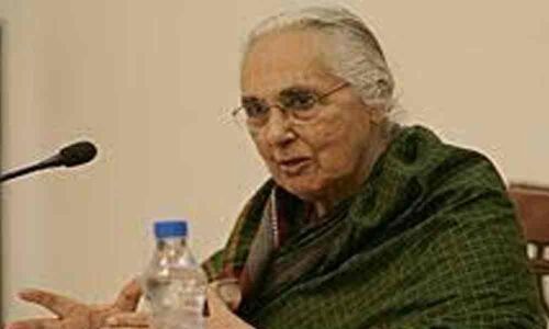 Romila row: Teachers want JNU to apologise