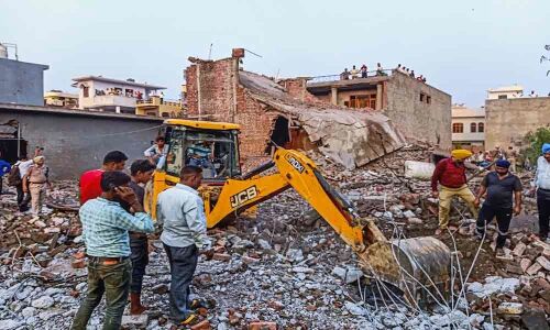 21 killed in firecracker factory blast