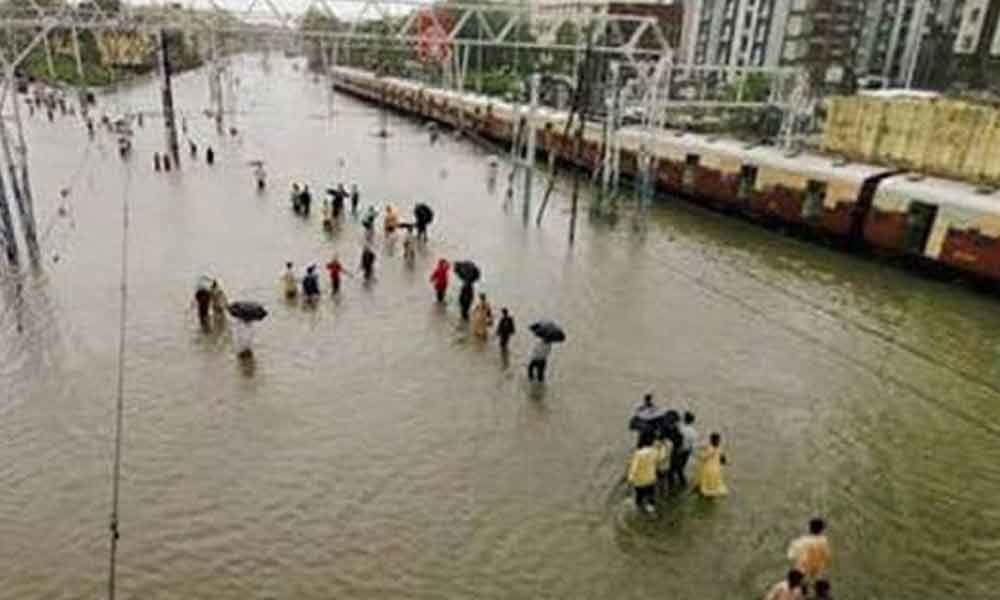 Mumbai Rains: 145 municipal schools turned into temporary shelter homes for stranded passengers