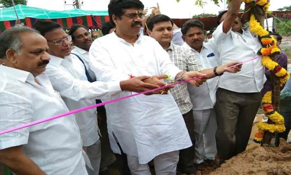 State to deliver sand at affordable rate: Minister