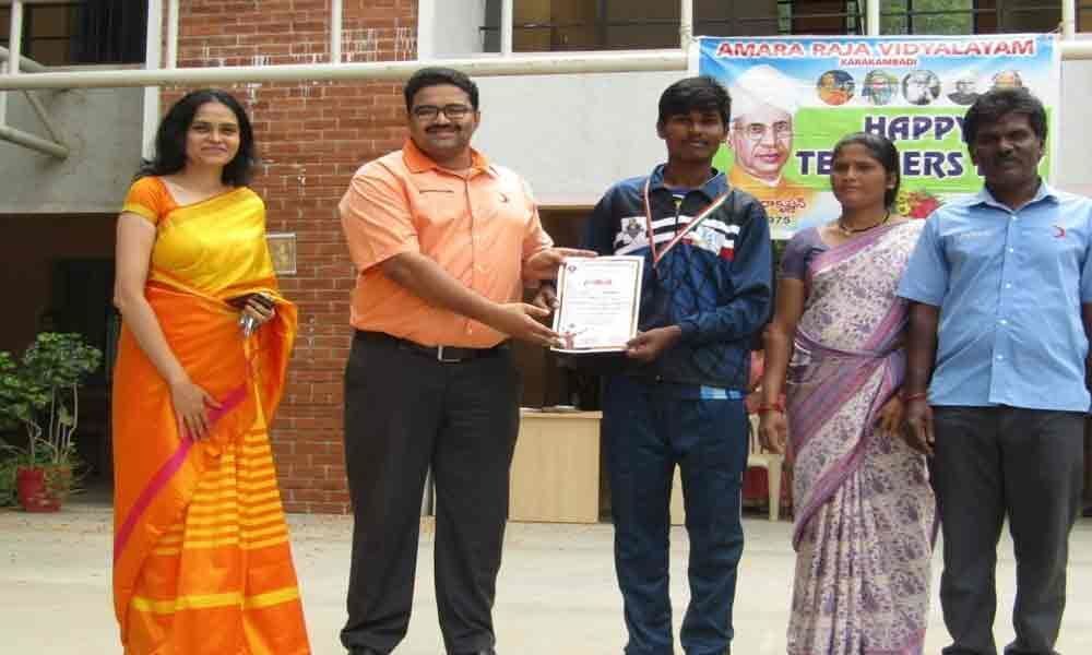 Volleyball player felicitated in Tirupati