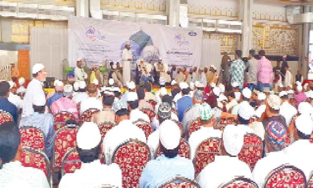 Eminent scholar starts religious discourses