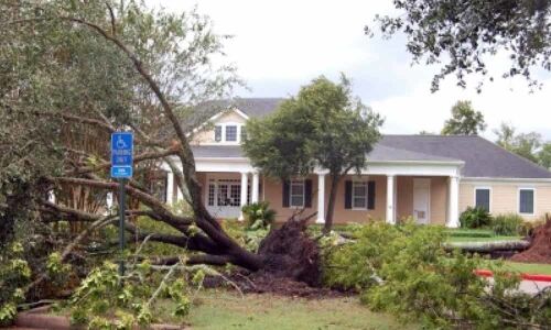 Hurricane Dorian heads to US after lashing Bahamas