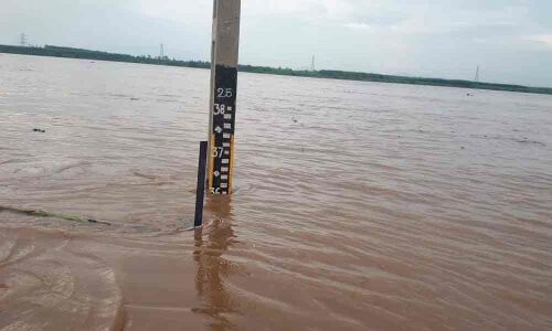 Officials lift five gates of Taliperu project,release over 16,000 cusecs water