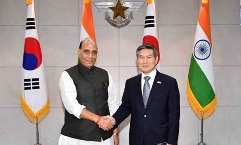 Defence Ministers from India and South Korea meet, discuss strengthening ties