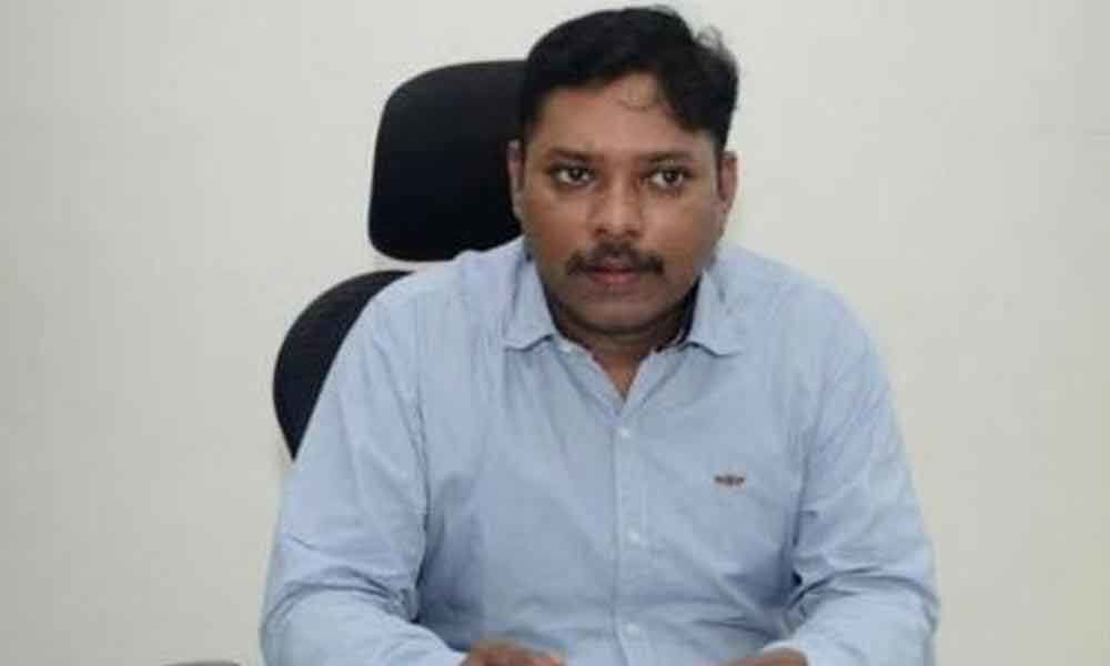 Another IAS officer quits