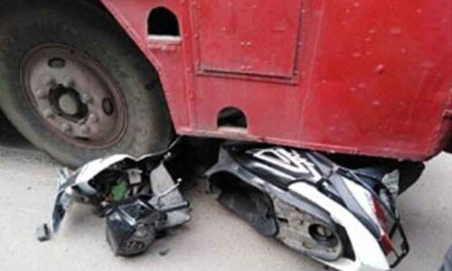 2 injured after TSRTC bus mows down bike in Hyderabad