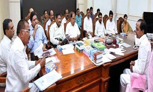 CM directs officials to arrange adequate stocks of Urea