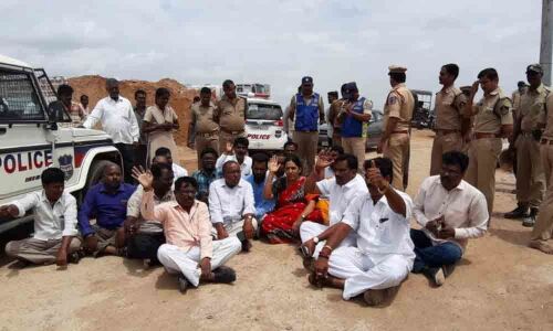 Opposition breathes fire over engraving of KCR face, TRS symbol on Yadadri temple pillars