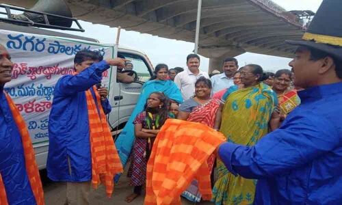 VMC-Kalajatha holds awareness camp on dangers of plastic