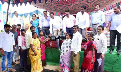 Government keen to resolve issues of Chenchus: Collector