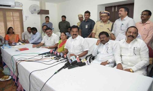 Government to set up 3,000 liquor shops by Oct