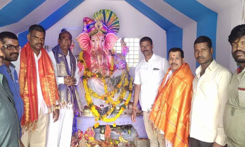 MLA Devireddy Sudheer Reddy visits various Ganesh pandals