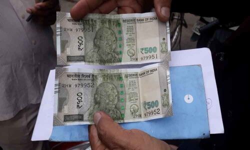 Customers sore over soiled notes at ATMs