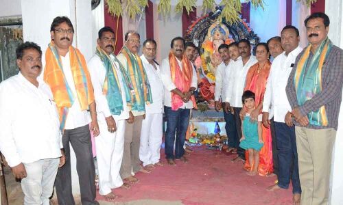 Youth organise Annadanam at Lingojiguda division