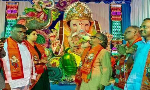 Ganesh Samithi fumes at restrictions on immersion in Kakinada