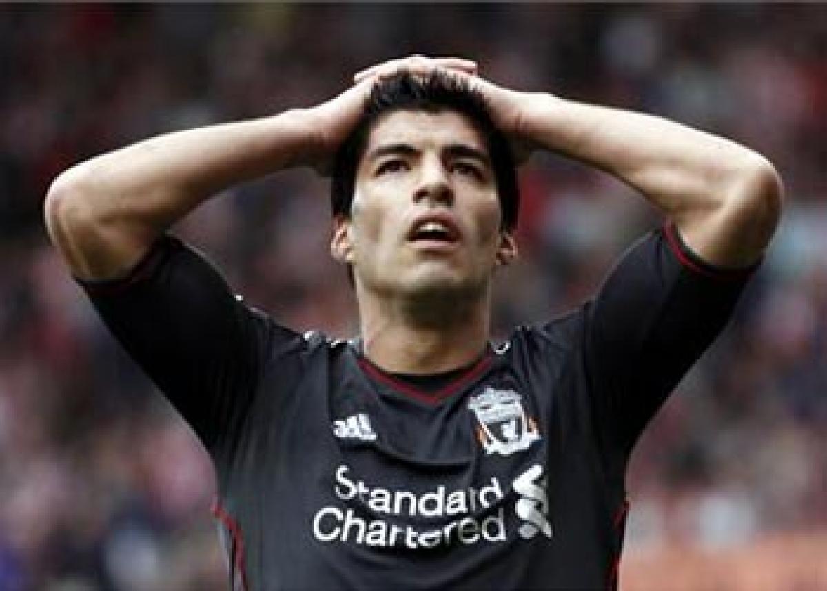 Barcelona star striker Luis Suarez eyes comeback after biting ban