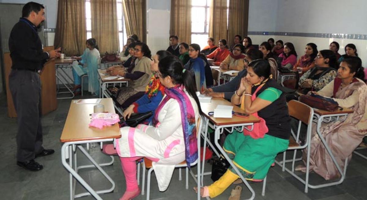 International mathematician Ivan Alba holds seminar on Mathematics at Rotary Public School, Gurgaon