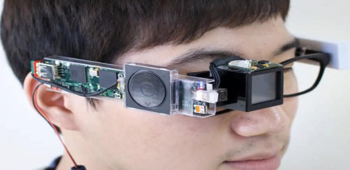 Stronger smart glass that offers virtual keyboard in the air