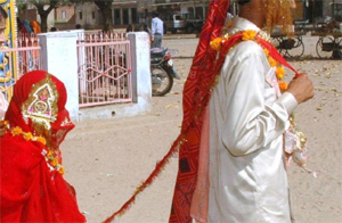 Ward panch marries 6-yr-old girl in Raj