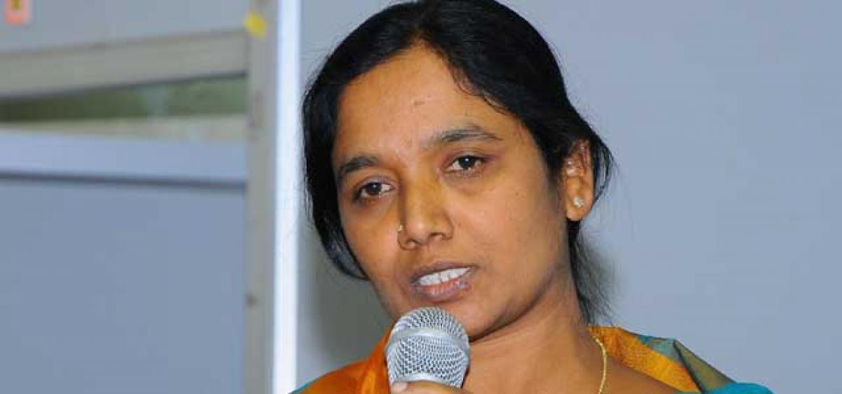 Be bold, Paritala Sunitha exhorts women