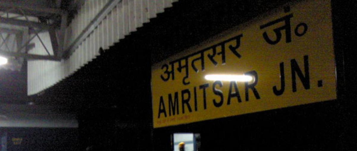 Five live bombs found on Amritsar-Pathankot railway track