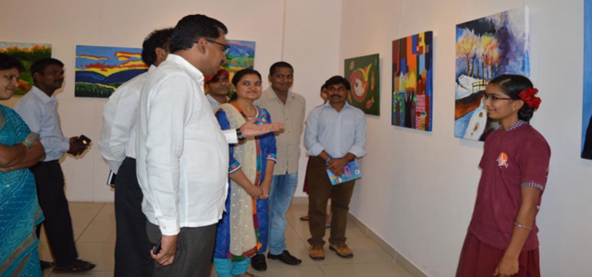 An art show for Government students