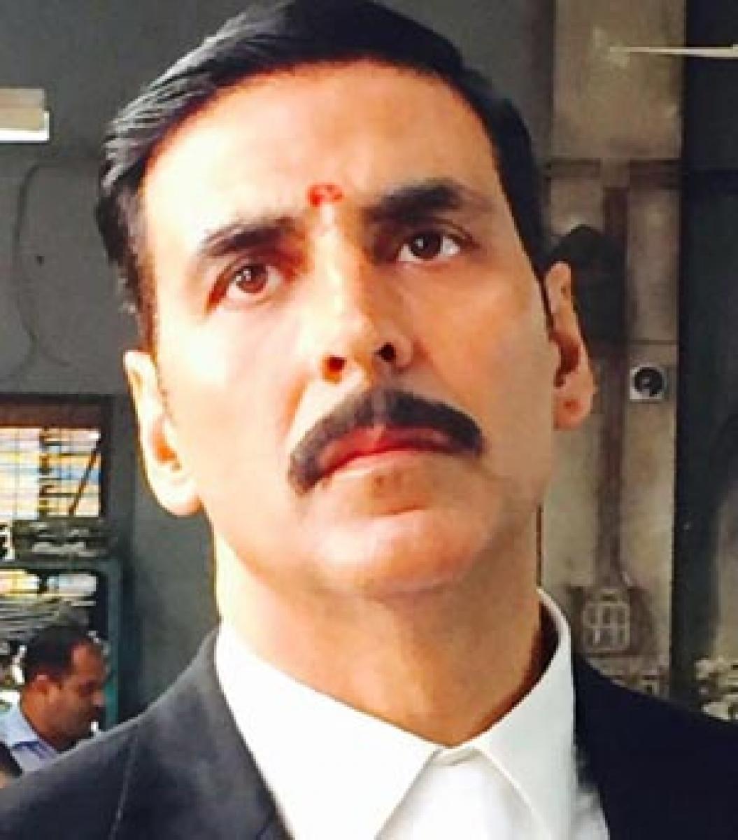 Akshay takes on lawyer avatar in Jolly LLB 2