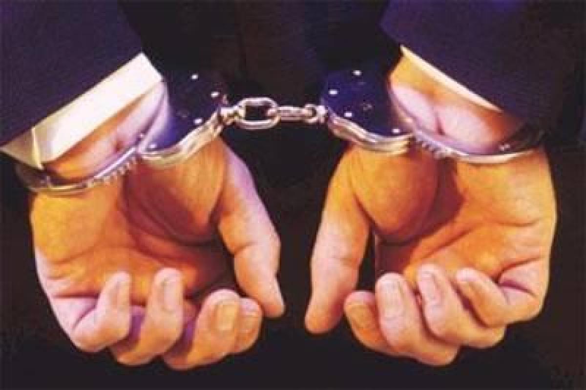 Indian-origin former CEO charged with fraud in US