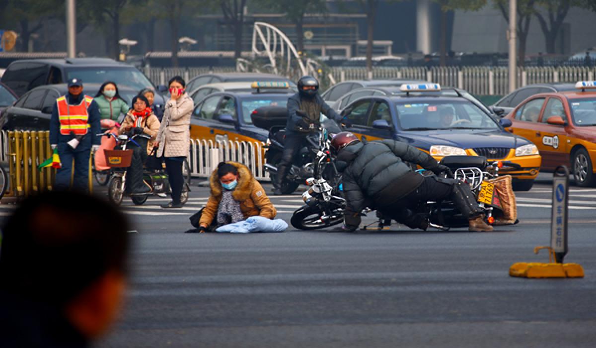 China road accident kills 10 