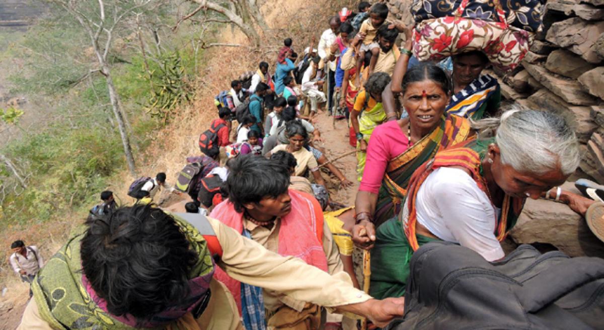 Devotees from other states walk to Srisailam en masse