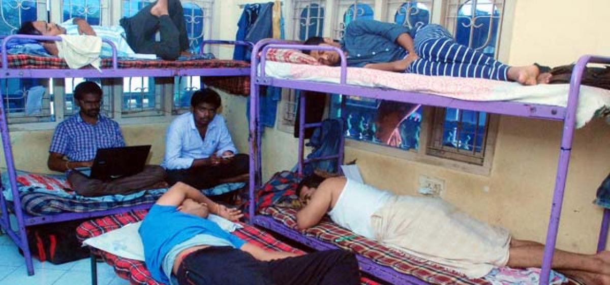 Mushrooming of hostels as youth flood in Vijayawada