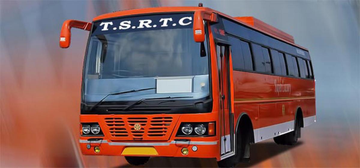 Ayyappa devotees fill TSRTC coffers