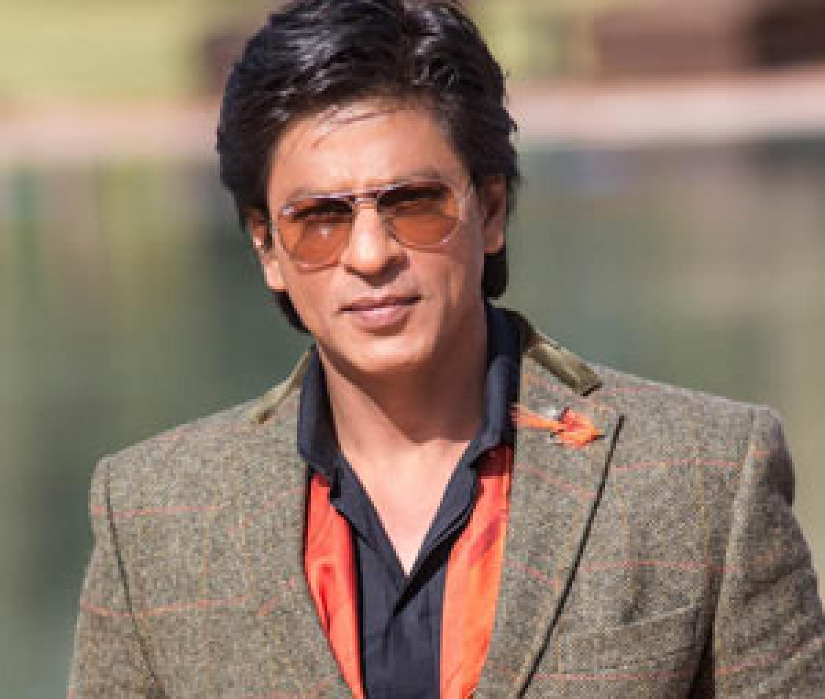 No issue about actors saying what they want: Shahrukh Khan