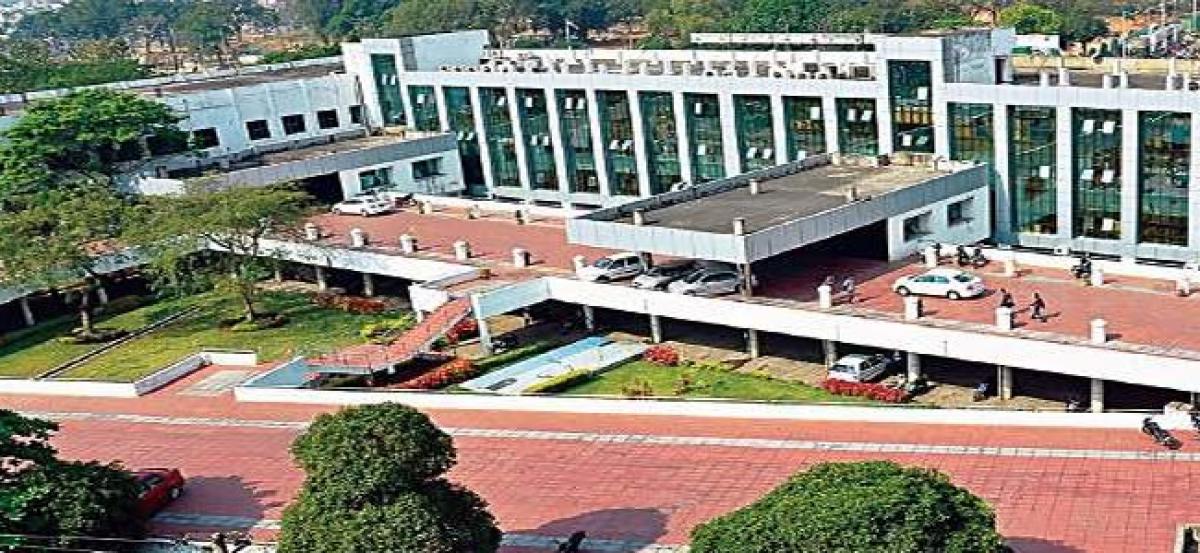 Greater Visakhapatnam Municipal Corporation  to move out people from hilly areas