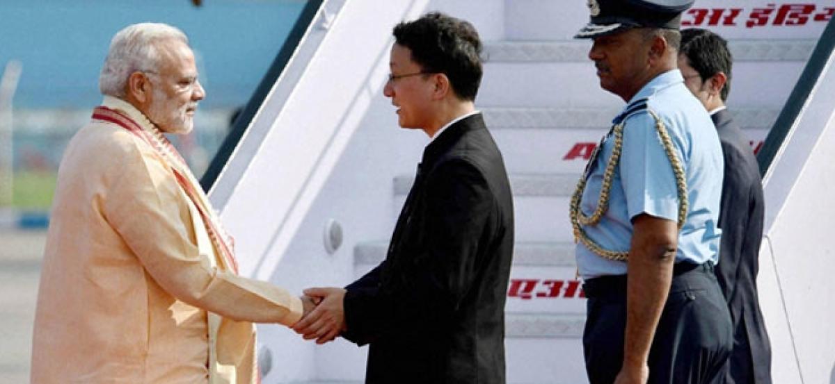 Prime Minister Narendra Modi arrives in Vietnam