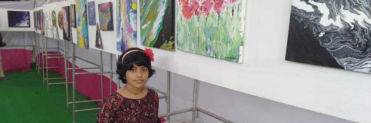 Parthavi Reddy makes wonders with colors