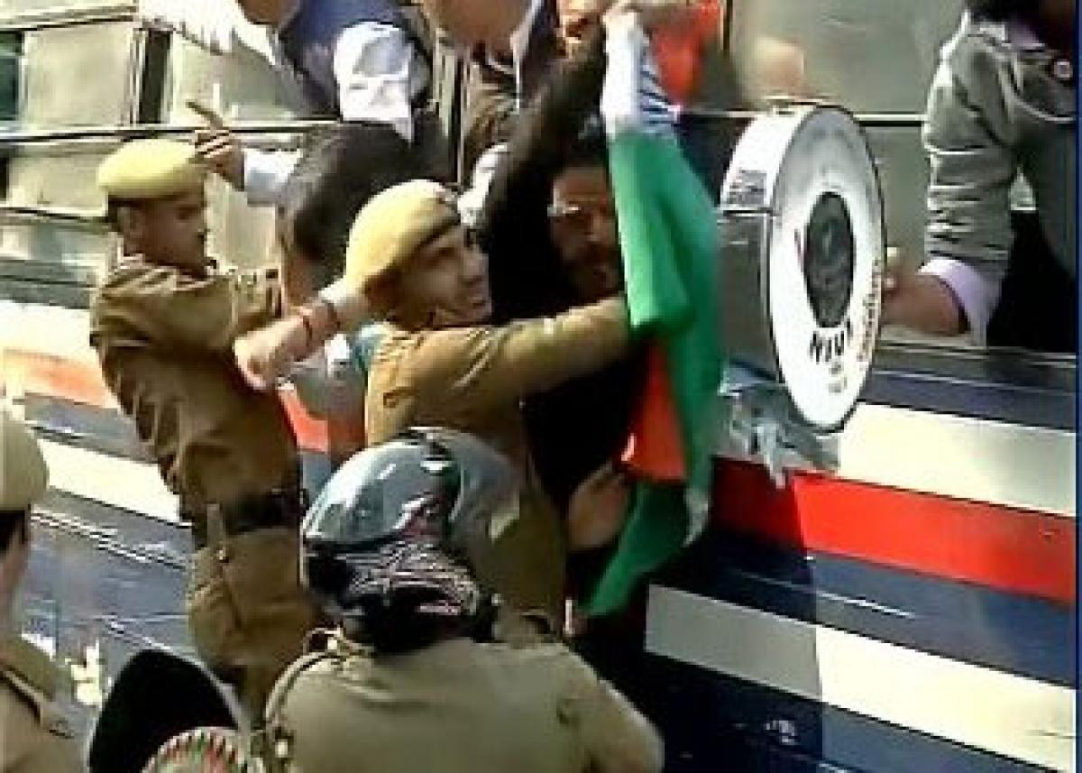 NSUI protests against Centre for targeting innocent students