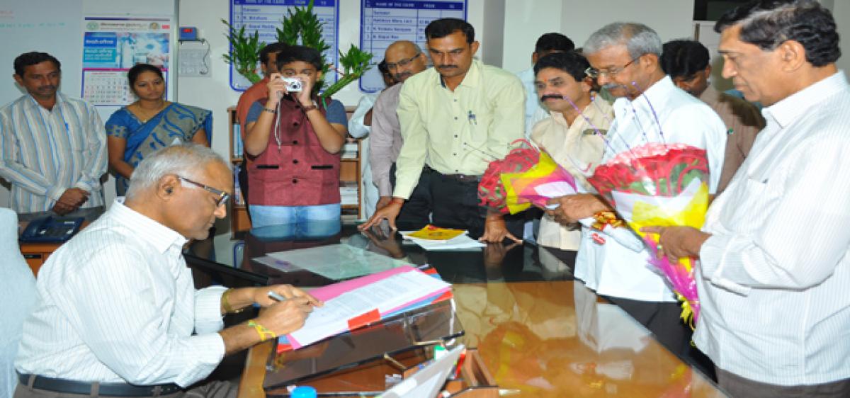 Gopal Rao takes charge as TSNPDCL CMD