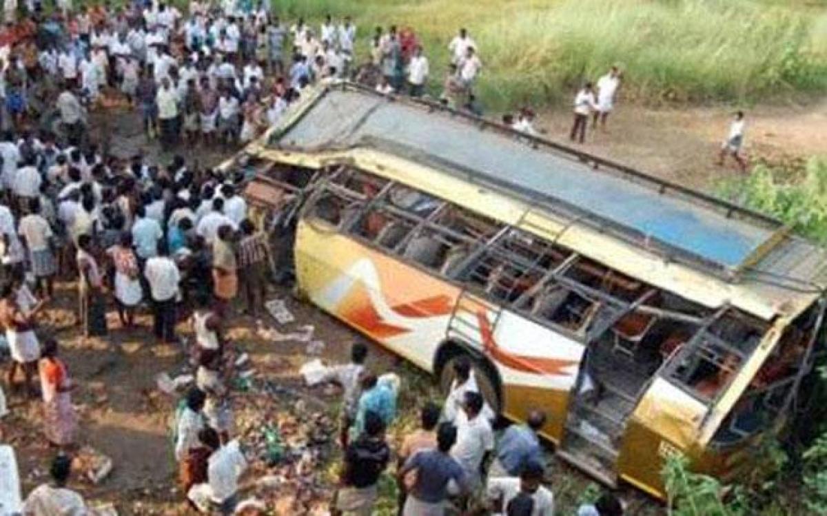 AP: 40 people, including 30 students, injured in separate road accidents