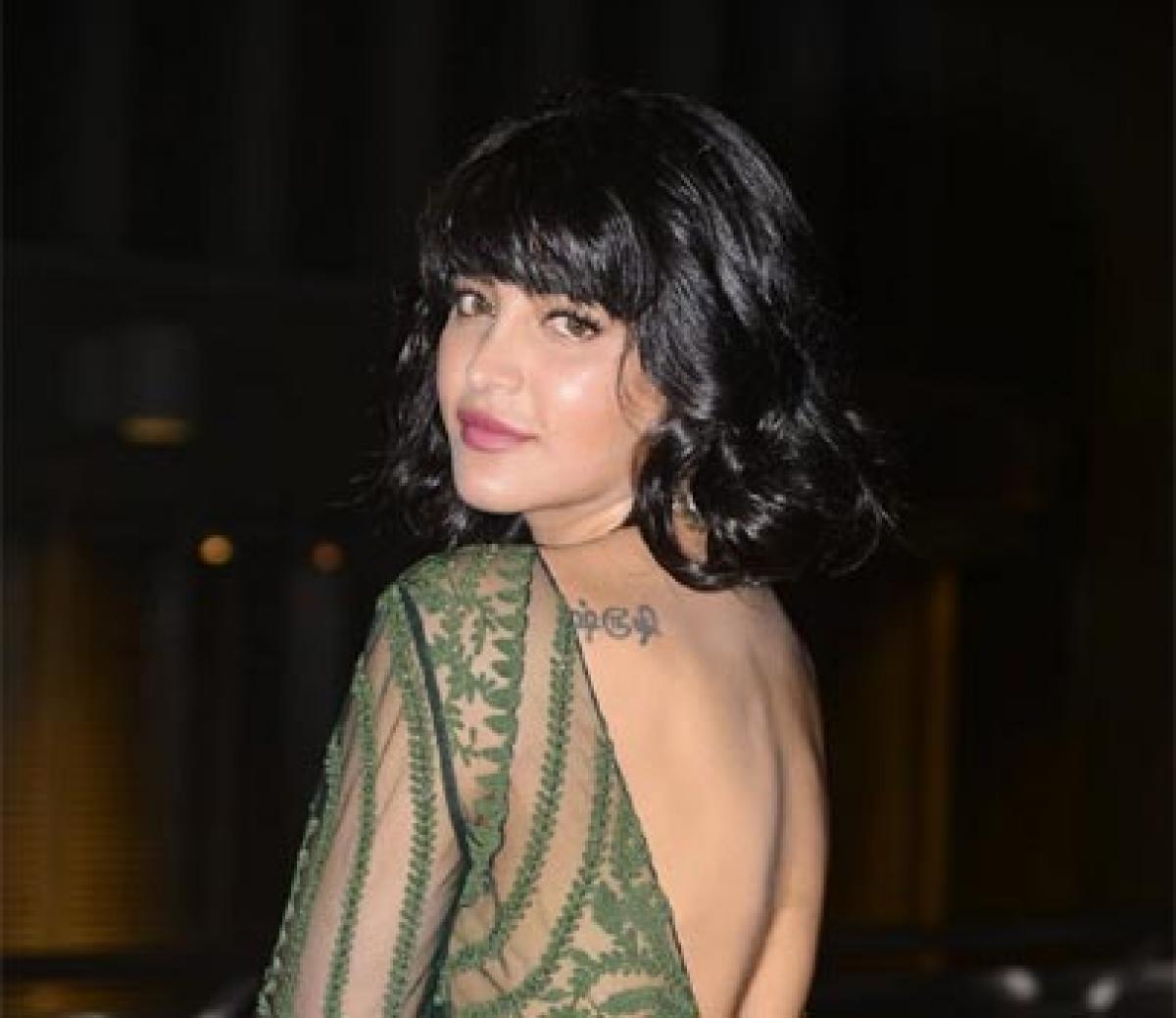 Shruti Haasan turns journalist