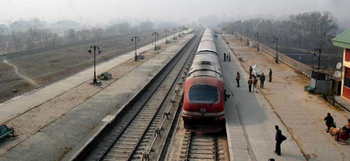 Three wagons of a goods train derail; Harbour services disrupted