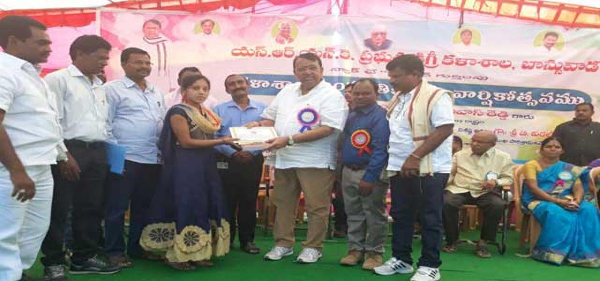 Minister assures quality education in Telangana govt colleges