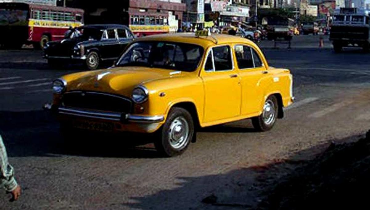 Two-hour taxi protest at Kolkata airport