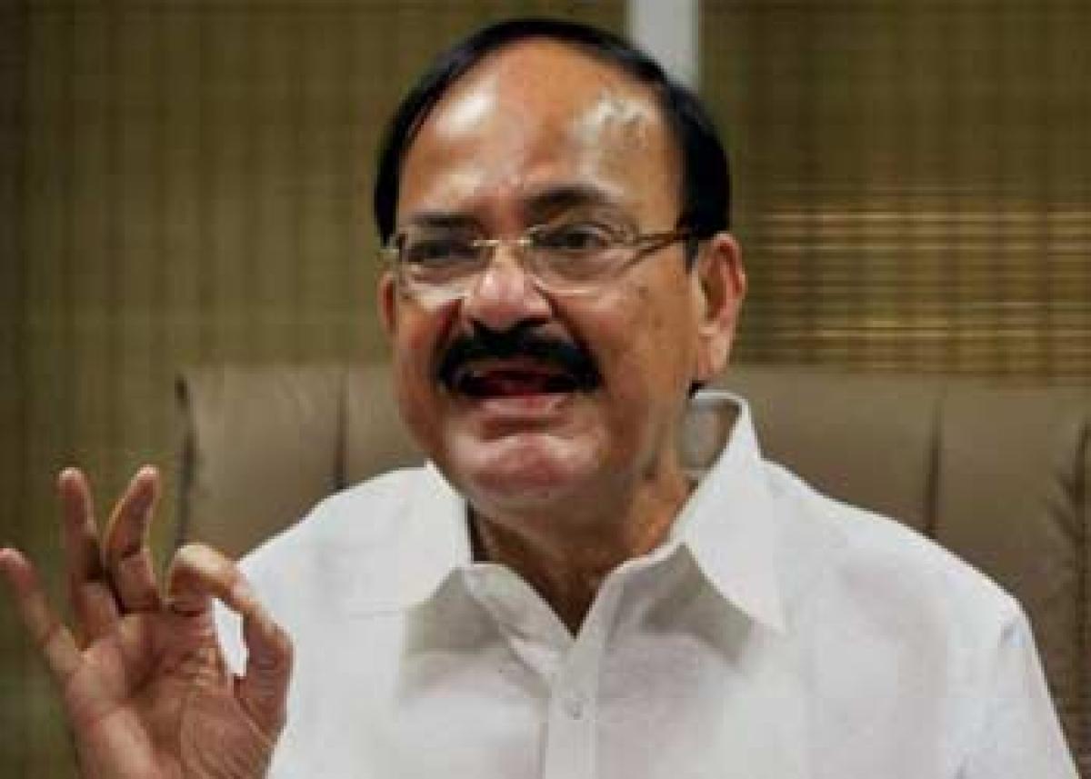 Congress allowed Reds to pollute academic bodies: Venkaiah Naidu