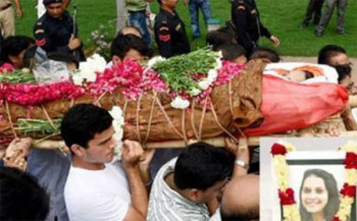 Mortal remains of Indian killed in Dhaka terror attack cremated in Gurgaon