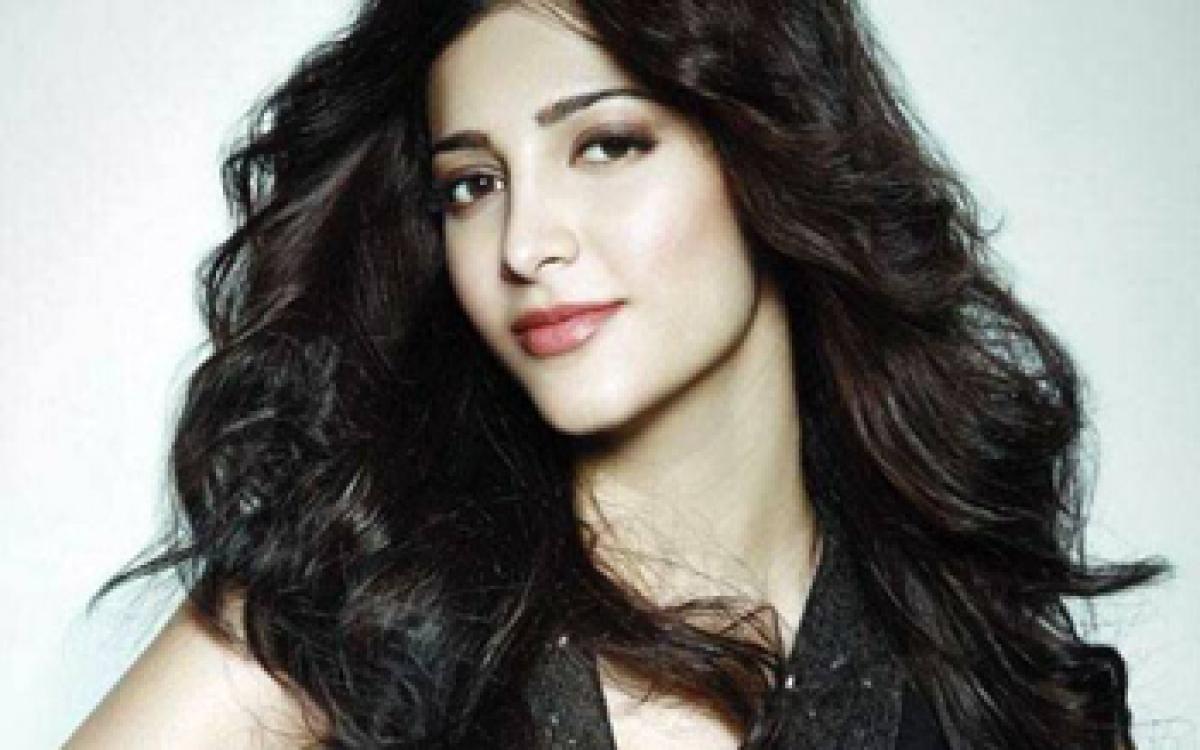 shruti-haasan-to-croon-for-a-song-on-women-s-day