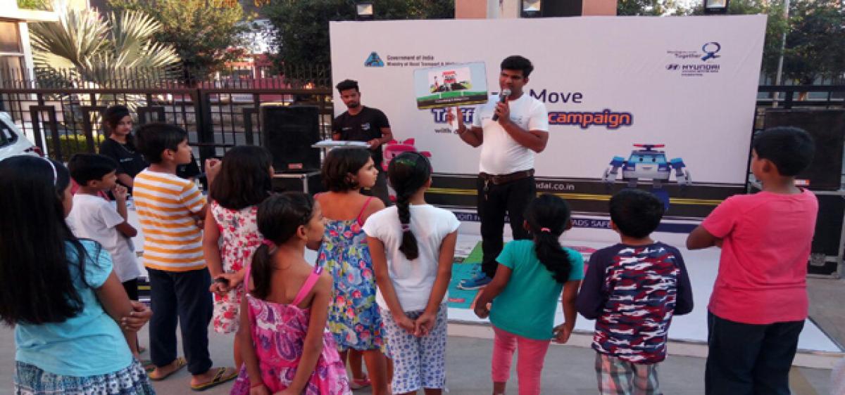 Sensitising children about traffic safety